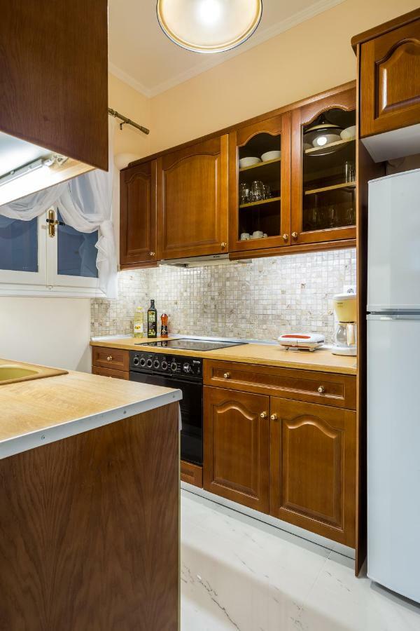 Chic Flat In Kolonaki Next To American Embassy Athens Luaran gambar